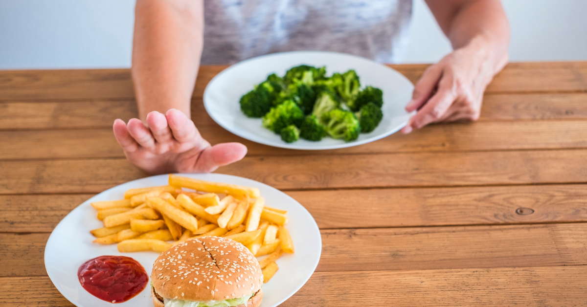 There is evidence to suggest that certain foods can exacerbate fibroid symptoms and even contribute to fibroid growth.