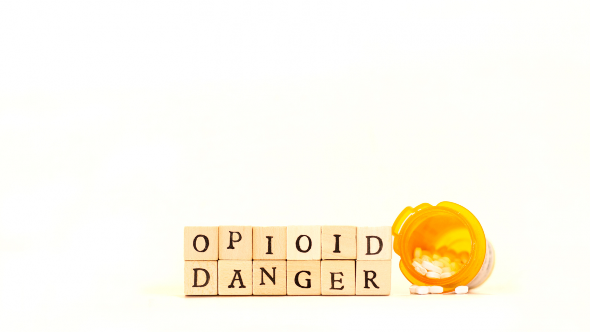 The first line of medication treatment to reduce knee pain is usually NSAIDs, however, sometimes opioids are used. But are they worth their risk?